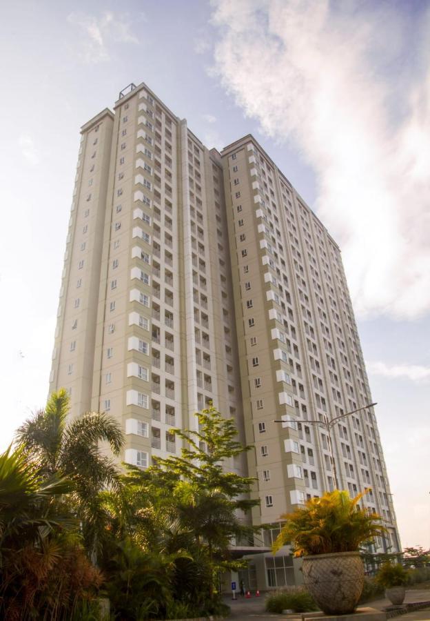 Skyland City Hotel Jatinangor Cilimus Exterior photo