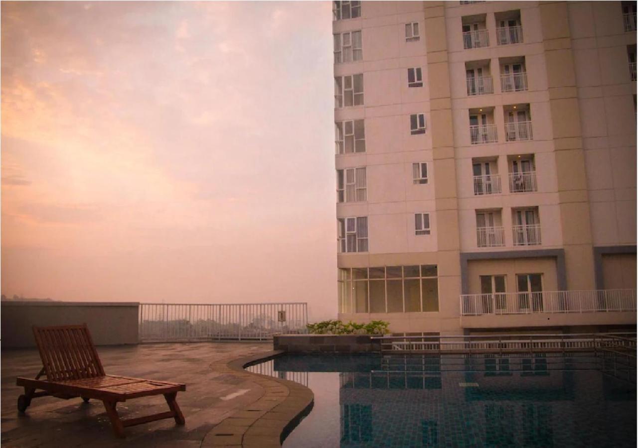 Skyland City Hotel Jatinangor Cilimus Exterior photo